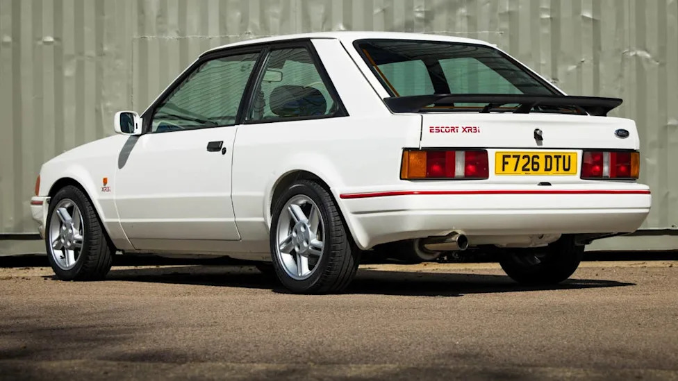 Ford Escort XR3i Restomod Turns An ’80s Hot Hatch Into The Car Fans Remember