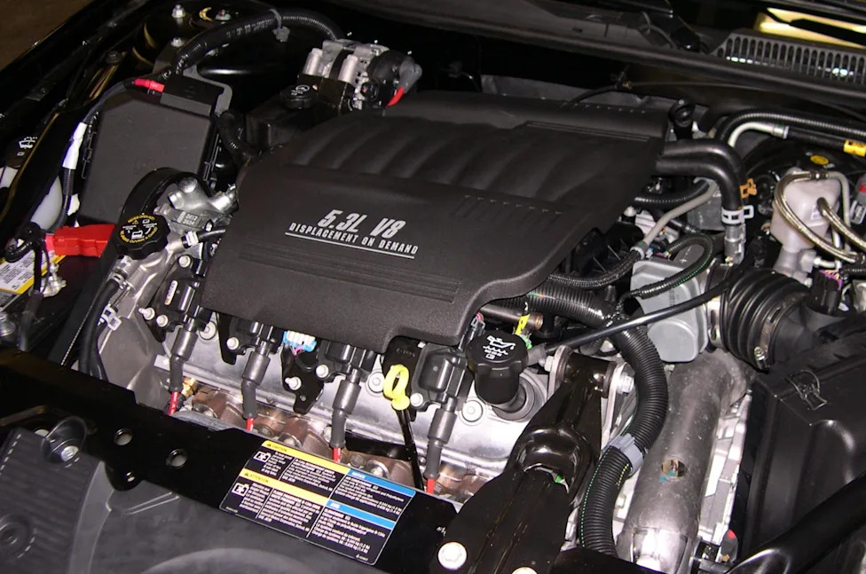 Chevy, GM, A Lubbock Chevy Dealer Just Handed Its Auto Students a Fleet of Modern GM V8s