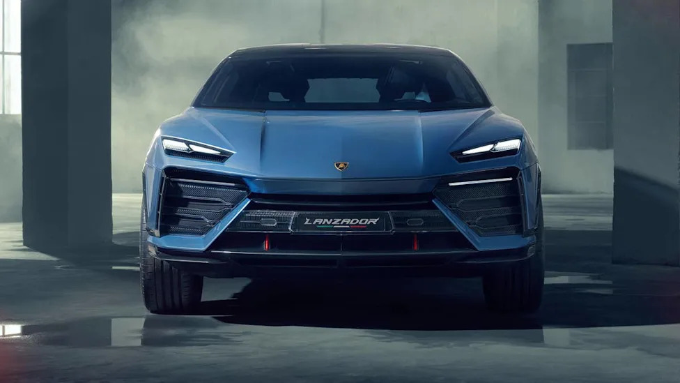 Lamborghini Boss Explains Why Its Fourth Model Won’t Be Fully Electric