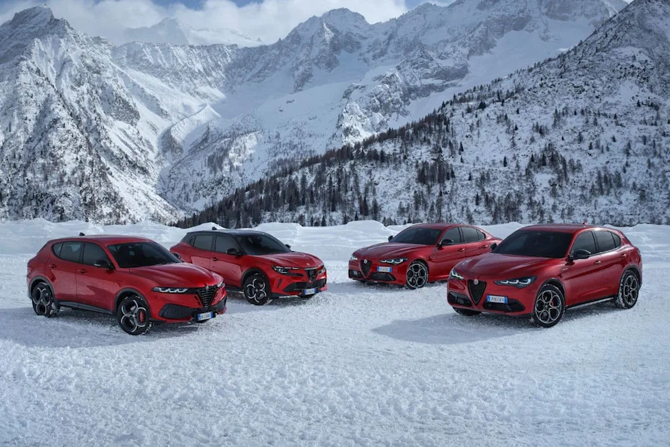 Alfa Romeo Teases The SUV It Needs To Fight BMW And Audi