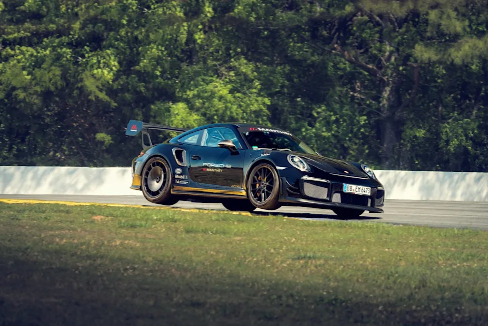 Porsche, Porsche 911, Manthey Porsche 911 GT2 RS Sets Production Car Lap Record at Road Atlanta, Beating C8 Corvette ZR1