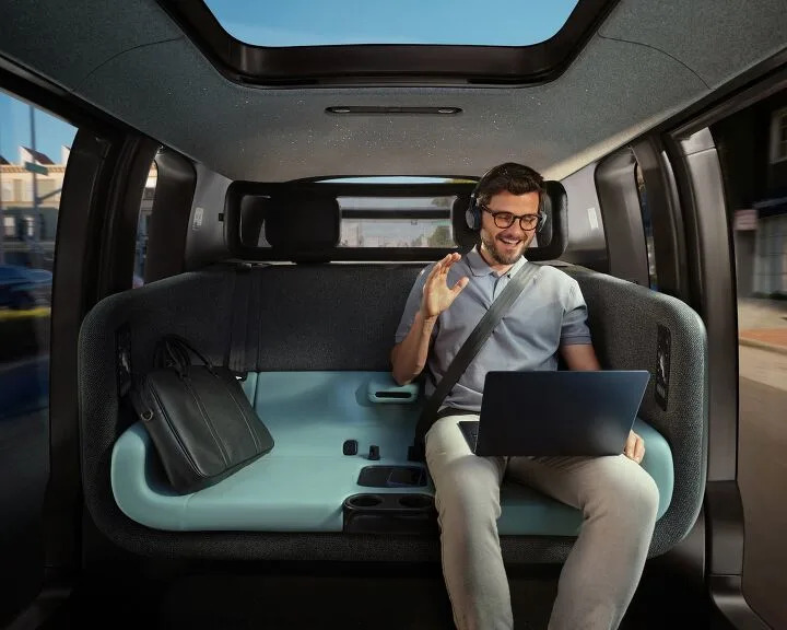 Question of the Day: Is It Too Soon for U.S. Regulators to Allow Driverless Cars Without Steering Wheels?