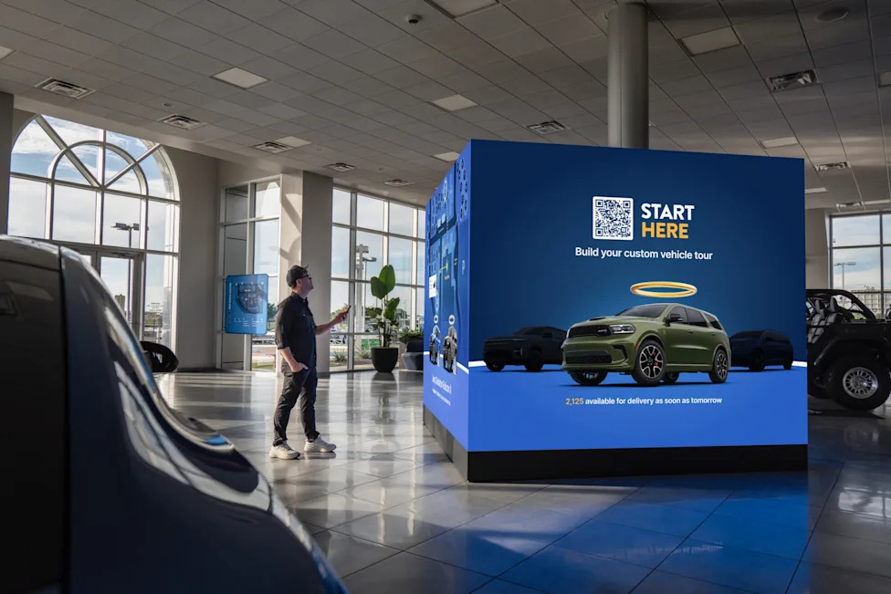 Carvana Now Offers (Some) Test Drives, and There’s No Salesman to Twist Your Arm