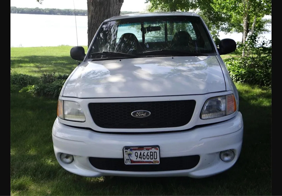 This 22-Years-Owned 1999 Ford F-150 SVT Lightning Is A Factory Muscle Truck Bargain