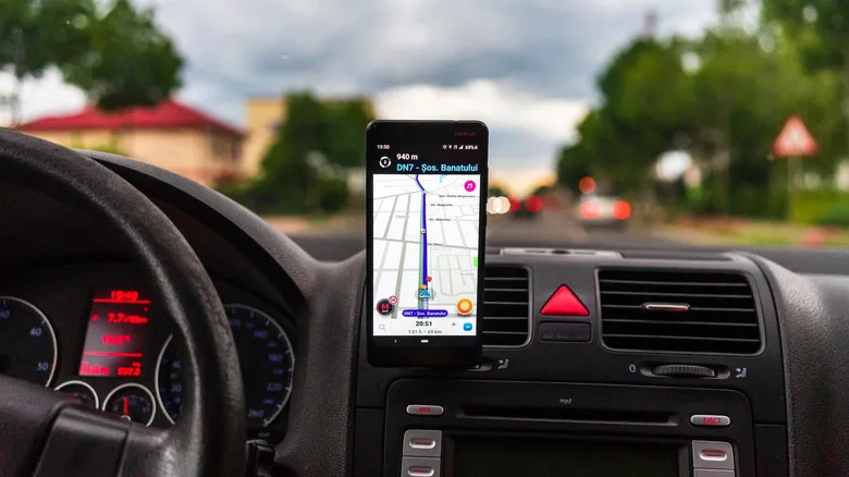 If Waze Is Talking Too Much, Try This New Setting