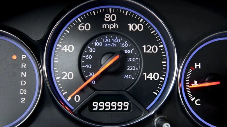 What Is The Cummins Million Mile Club? (And How Can You Join?)