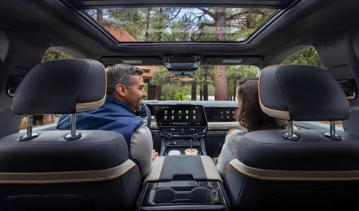 GM Blinks: CarPlay Returns to the 2027 Silverado
