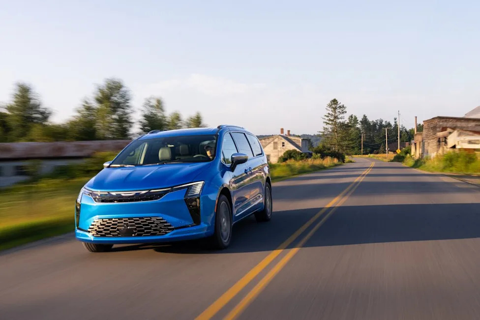 2027 Chrysler Pacifica - What's New and Why it's Easy to Love