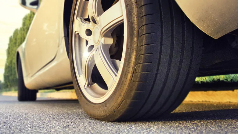 California Is Getting Way More Strict About What Tires Drivers Can Buy