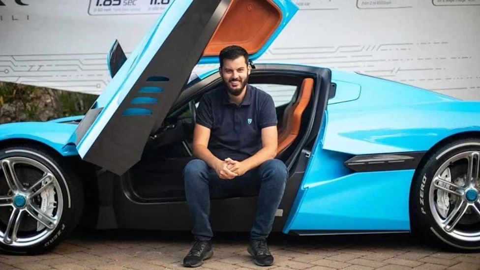 We May One Day Get a Manual Bugatti Hypercar