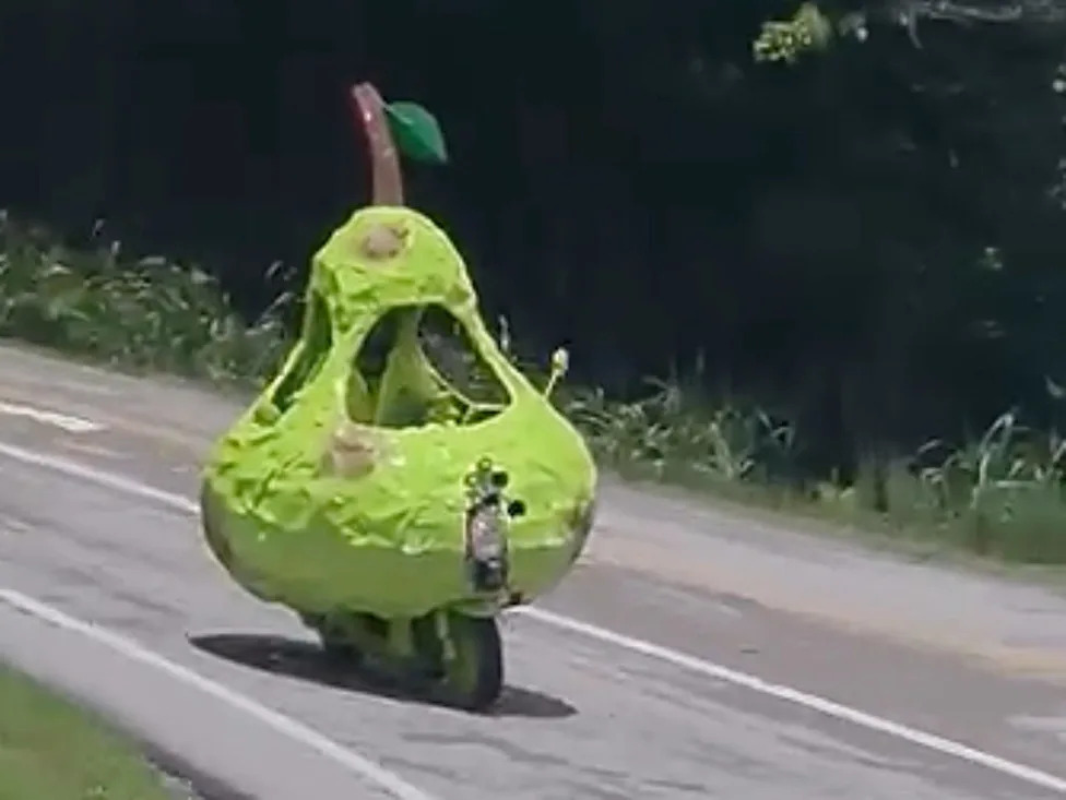This Florida Man Is Taking His Pear-Shaped Moped On a Summer Cross-Country Road Trip