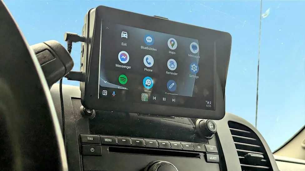 This cheap device helped me add Android Auto to my car without replacing the head unit