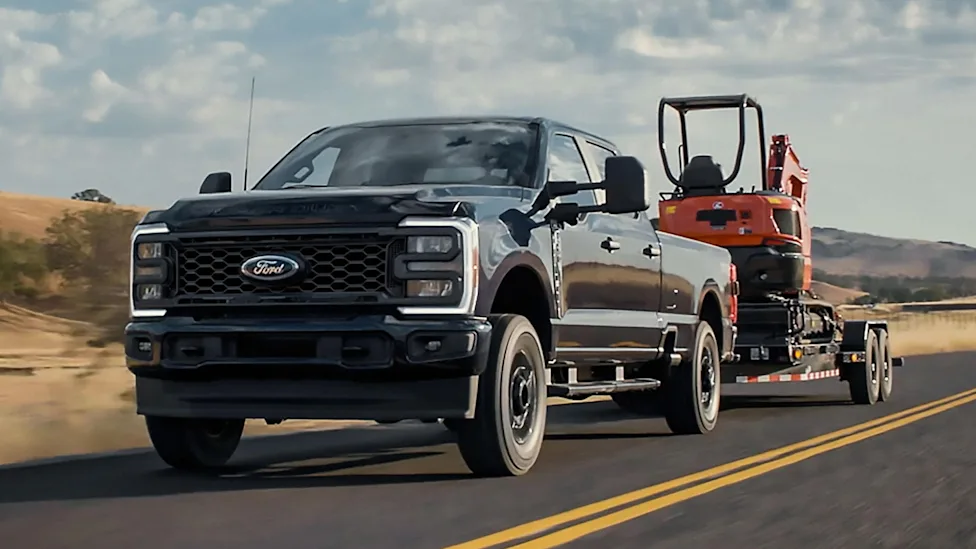Big Trucks Like the Ford Super Duty and Ram HD Eluded Safety Evaluations, Until Now