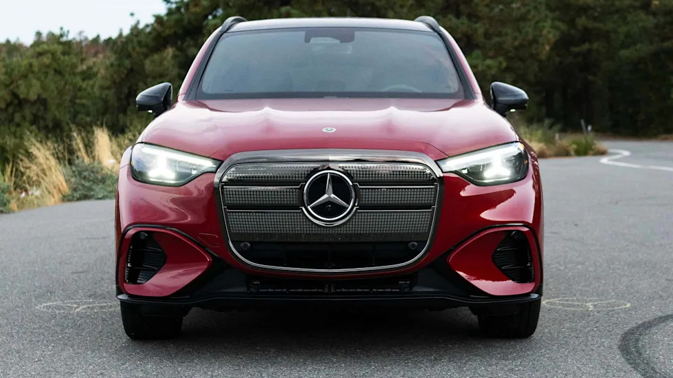 Mercedes Taps Wayve For Tesla FSD-Like System Within 2 Years