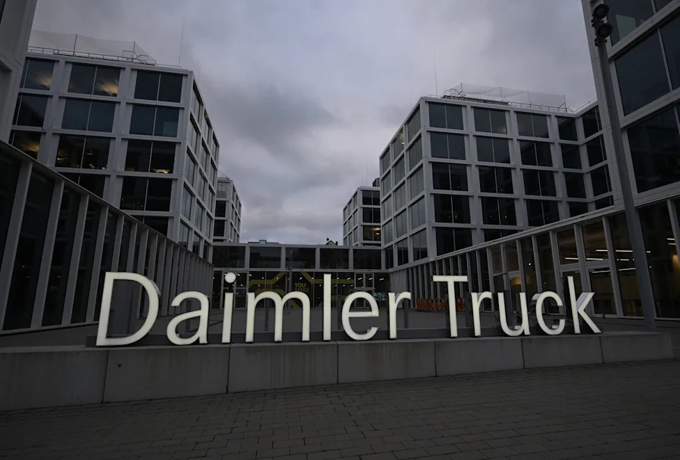 Daimler, Mercedes-Benz, Germany's Daimler Truck recalls over 130,000 Mercedes-Benz lorries