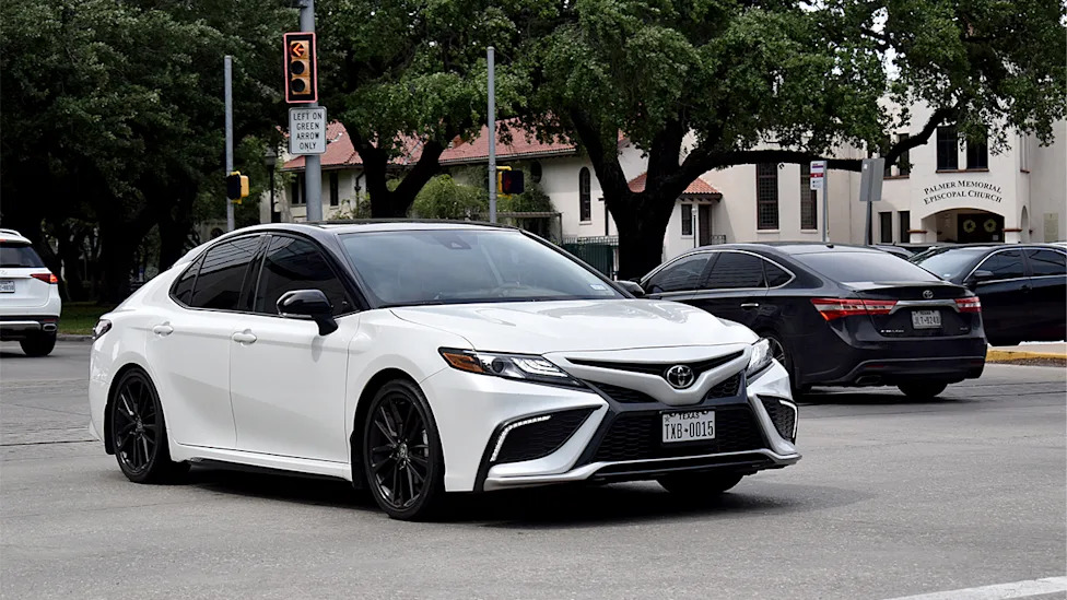 Toyota recalls 655K Camrys globally over display defect that can knock out safety indicators
