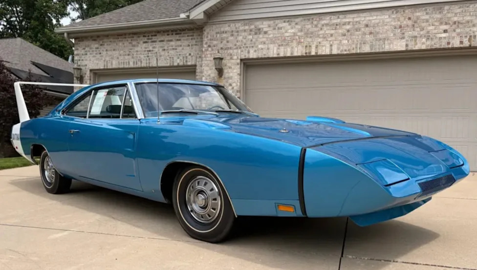 Dodge, This Dodge Daytona Spent a Decade in a Missouri Junkyard as Fraud Evidence — Bidders Still Wouldn't Clear $355,000