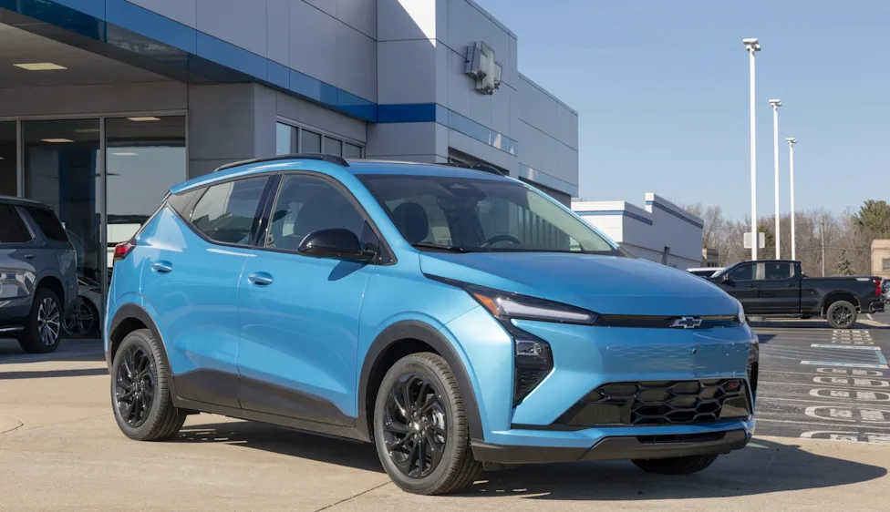 GM revived the 2027 Chevy Bolt for one year, and dealers still have 118 days of inventory