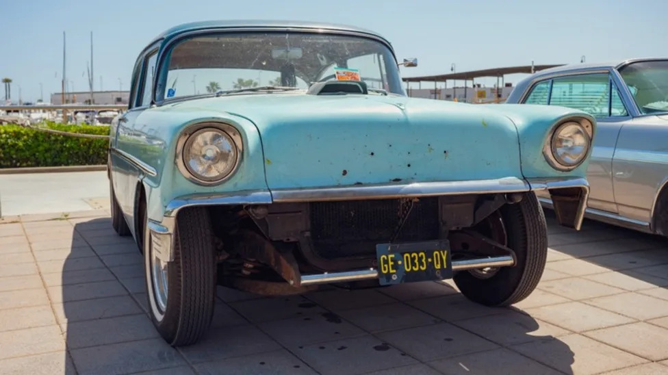 Rules May Vary, But Driving Without A Bumper Is Always A Bad Idea