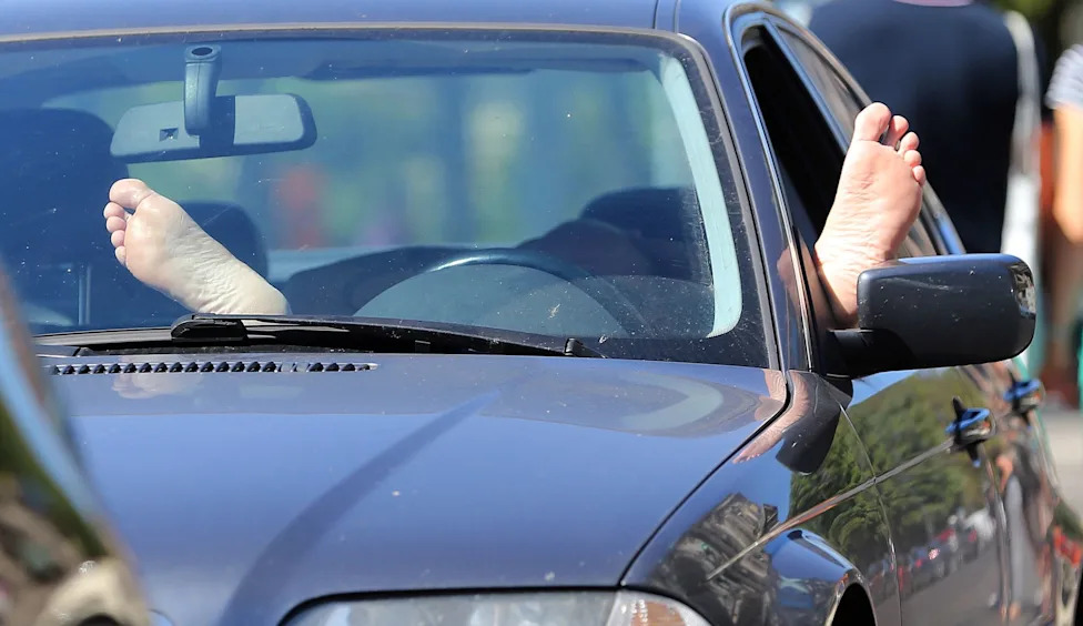 Drivers, how to have an effective power nap on a break from the wheel