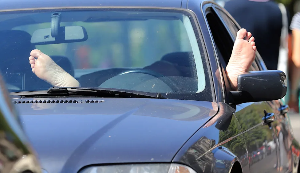 Drivers, how to have an effective power nap on a break from the wheel