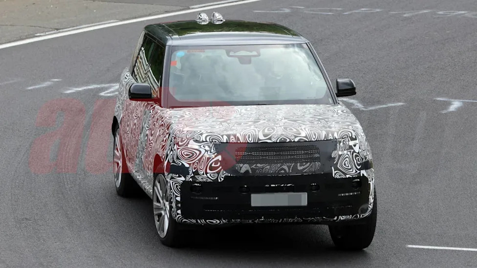 The 2027 Range Rover Looks Heavy In Nürburgring Spy Shots