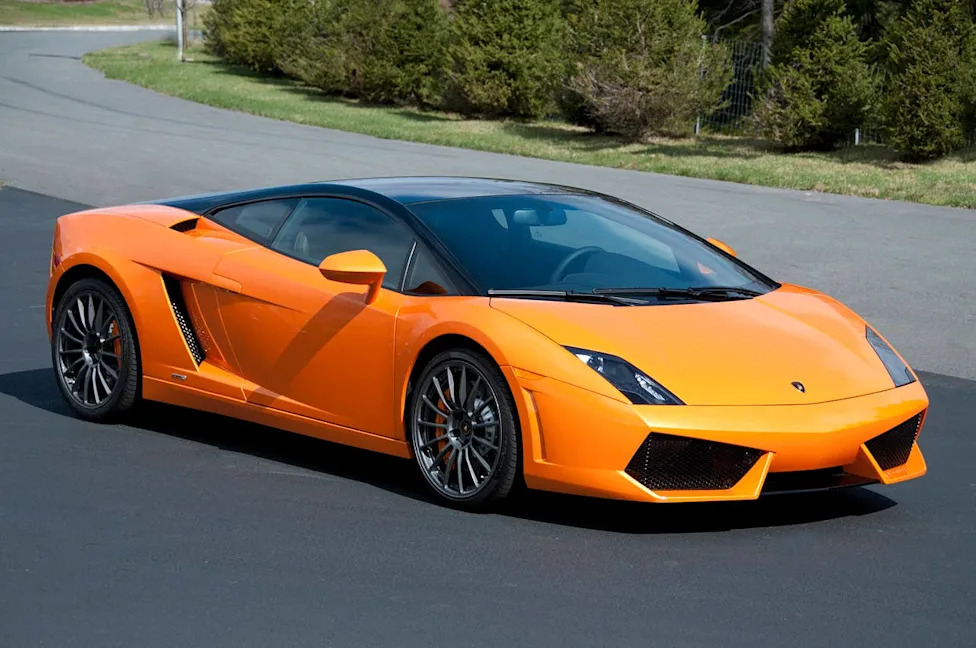 Lamborghini CEO Shoots Down Hopes for a Manual Comeback