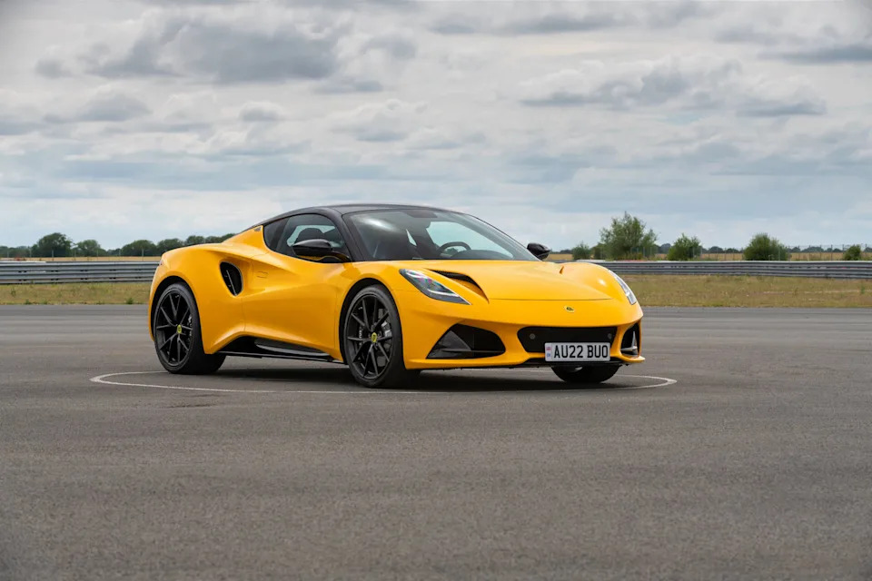 2025 Lotus Emira