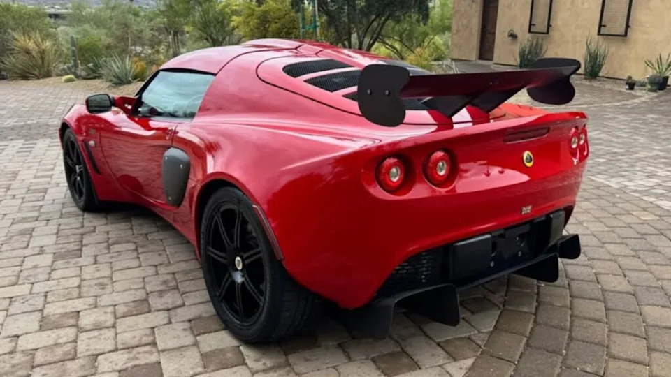 Analogue Automotive Rebuilt the Lotus Elise Around a Center Seat, and It’ll Run You $472,500