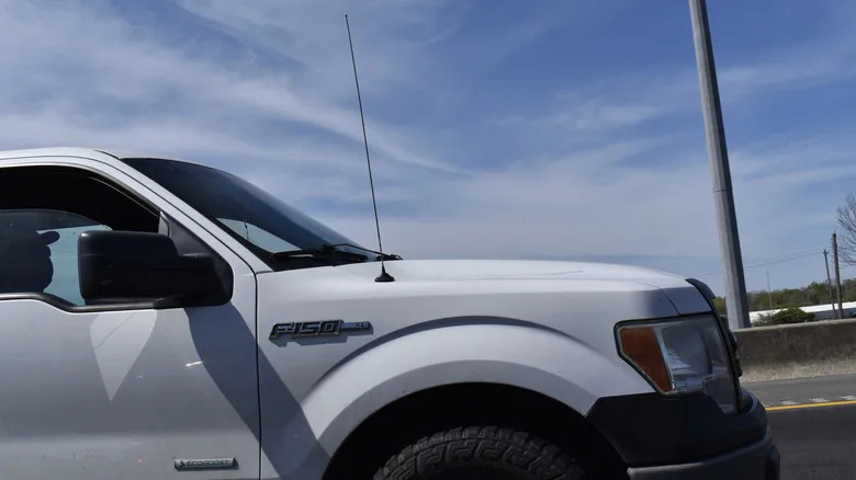Why Does The Ford F-150 Still Have A Tall Antenna?