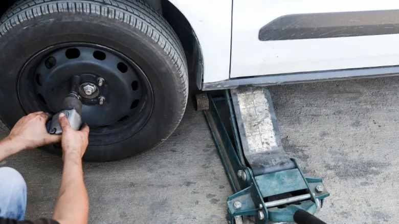 Is A Jack Or Ramp Better For An At-Home Oil Change? Here's What You Need To Know