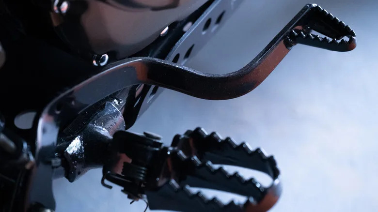Here's What The 70/30 Motorcycle Brake Rule Means