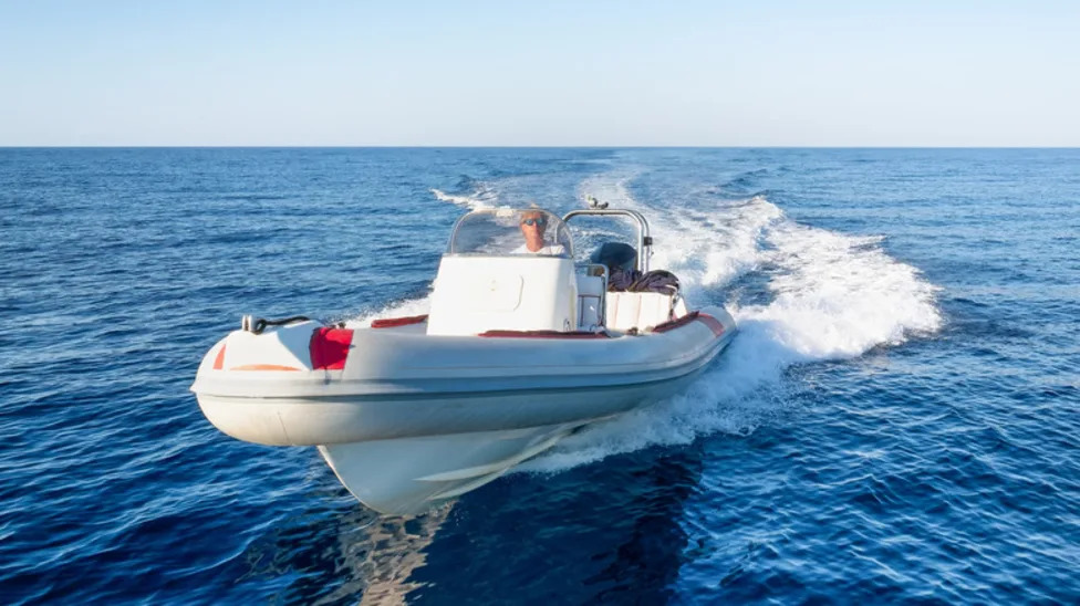 What's The Difference Between An Open And Closed Loop Cooling System In A Boat Engine?