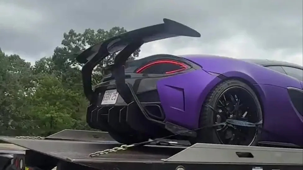 Man Claimed He Found His Stolen McLaren Supercar on the Back of a Transporter on the Highway