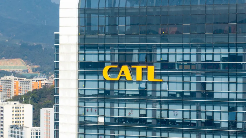 CATL says robot repair hubs will fix any EV battery in 72 hours across 100 cities
