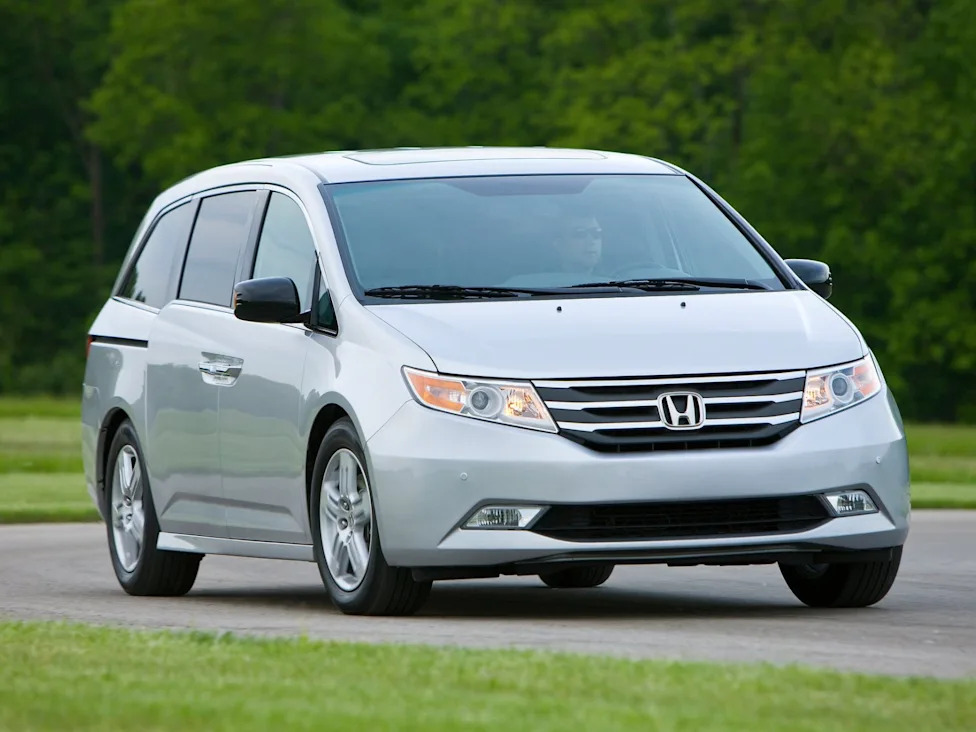 Honda Odyssey Airbags May Deploy Without A Crash
