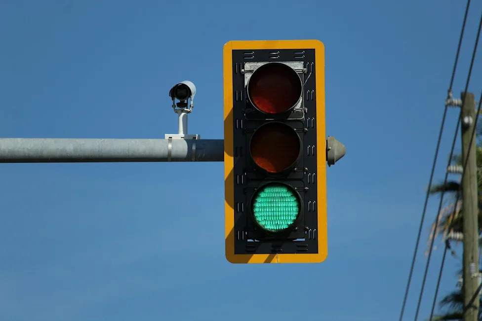Charlotte Red-Light Cameras Return in 2027: What Drivers Need to Know