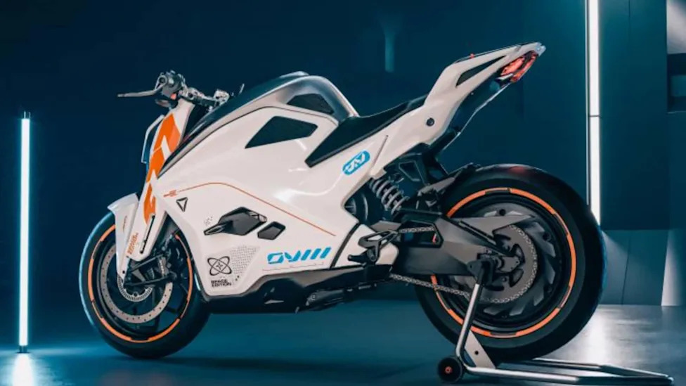 This EV Company Wants You To Bring Your Gas Bike To Its Riding School