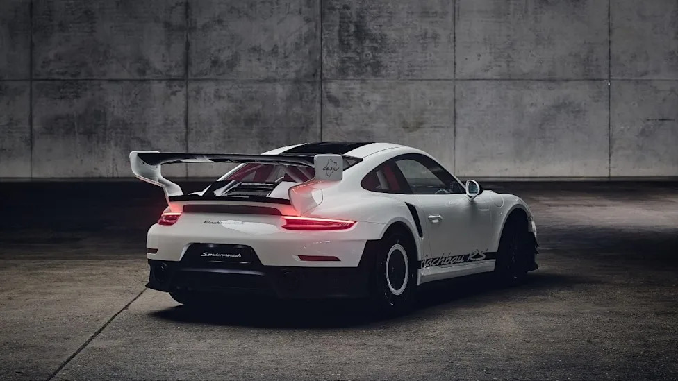 Could the Porsche 911 Slantnose Actually Enter Production?