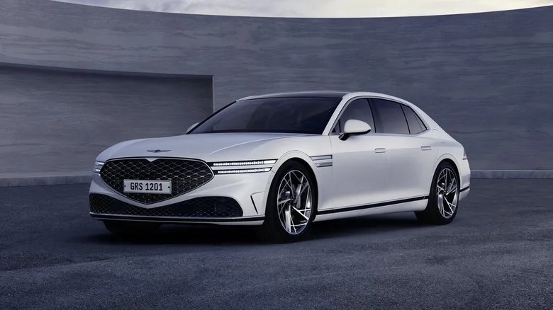 Dynasty, Grandeur, Equus — The Cars That Paved The Way For Hyundai's Genesis
