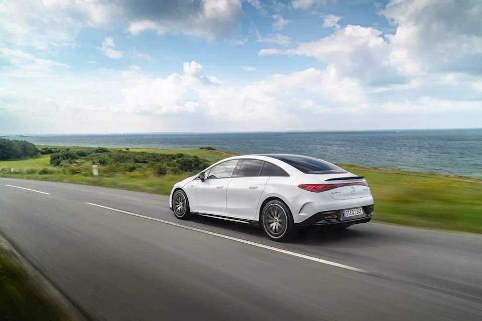 2025 Mercedes-AMG EQE