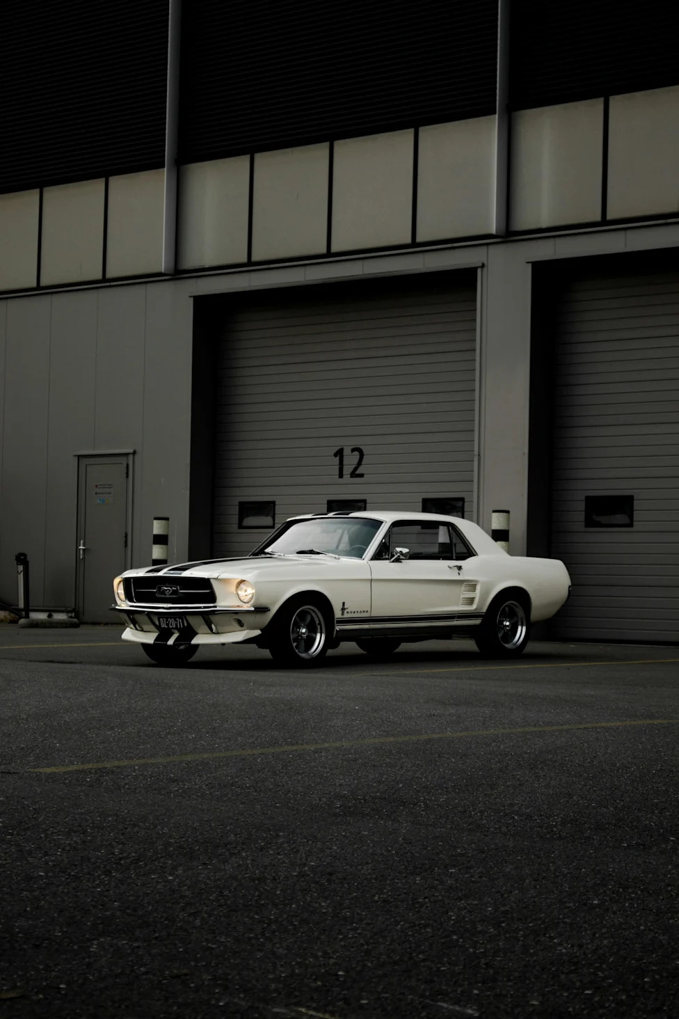 Restomod vs. Original: Which Classic Car Build Is Right for You?