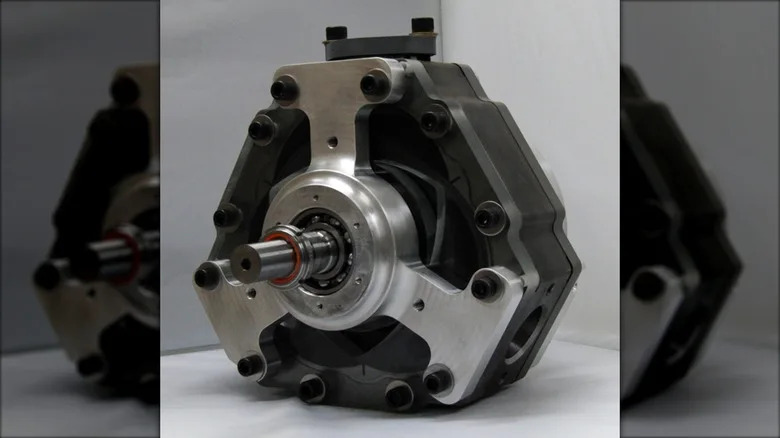 All Wankel Engines Are Rotaries, But Not All Rotaries Are Wankels