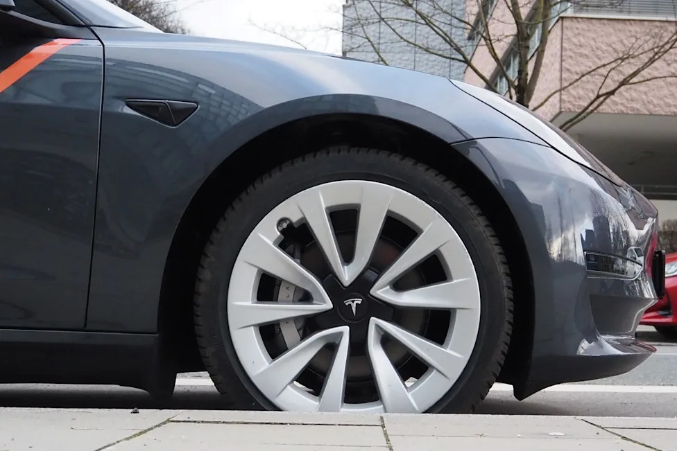 Tesla, Tesla's unsupervised robotaxis now cover all of Austin as critics point to a shrinking fleet