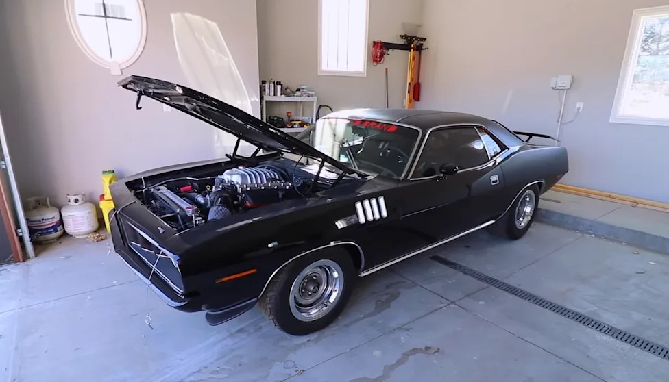 1971 Cuda Gets The Hellcat Treatment