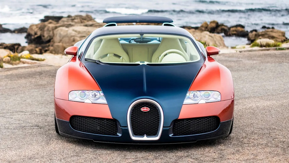 Bugatti Just Made a 20-Year-Old Veyron Look New Again