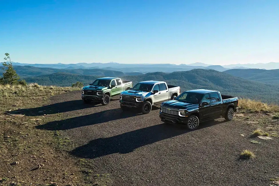 Chevy, The 2027 Chevy Silverado Is Doubling Down on V8s While Everyone Else Panics About Hybrids