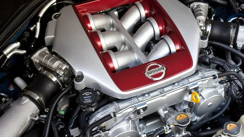 H4 Vs. V6: What's The Difference Between These Engines?