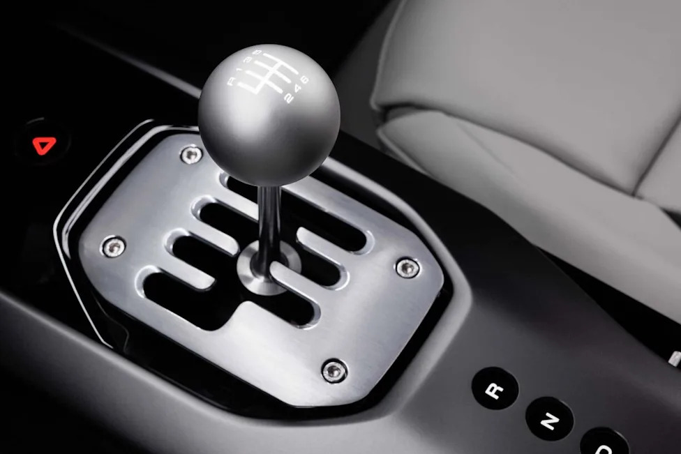 2027 Ferrari 12Cilindri Manuale Perfects The Simulated Manual Gearbox