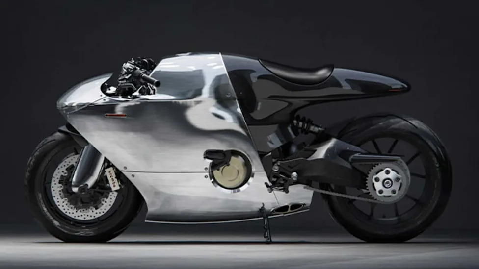 Bandit9’s Liquid Metal Ducati 821 Is An Art Deco Rocketship